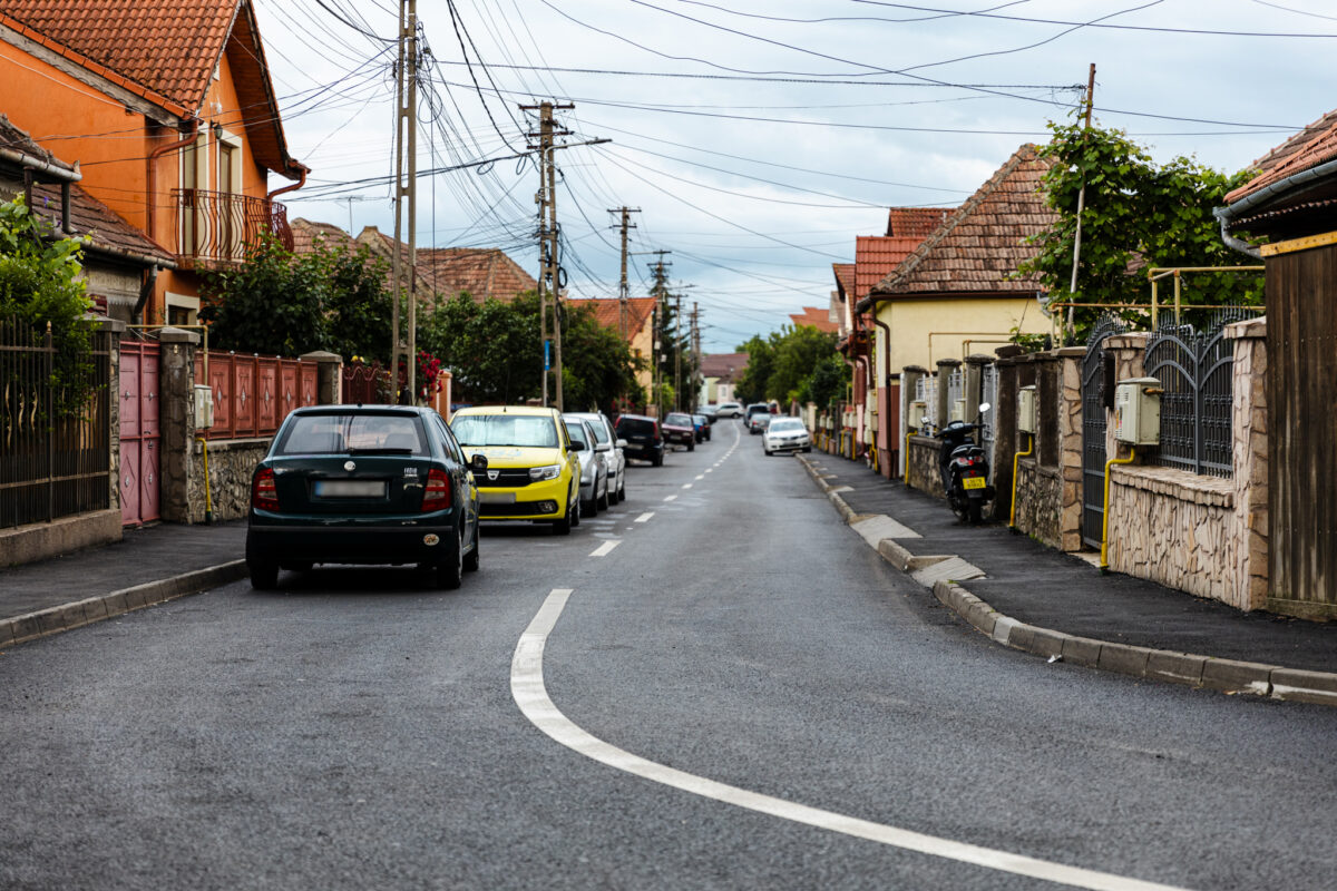 FOTO Unsprezece străzi din Sibiu au fost reabilitate - Urmează lucrări în alte cinci locații