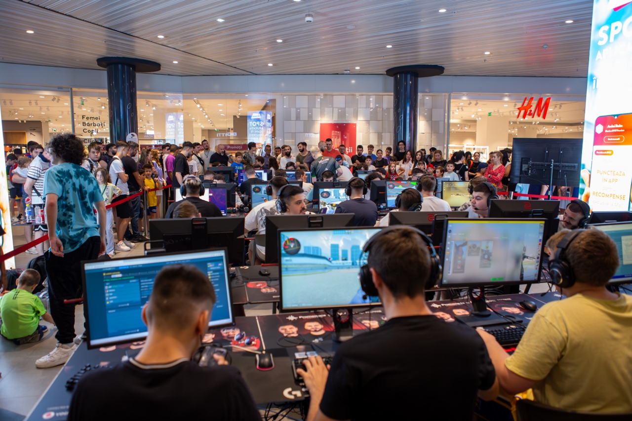 sute de echipe din toată țara concurează la esports kings, cel mai mare circuit de esports organizat vreodată în românia