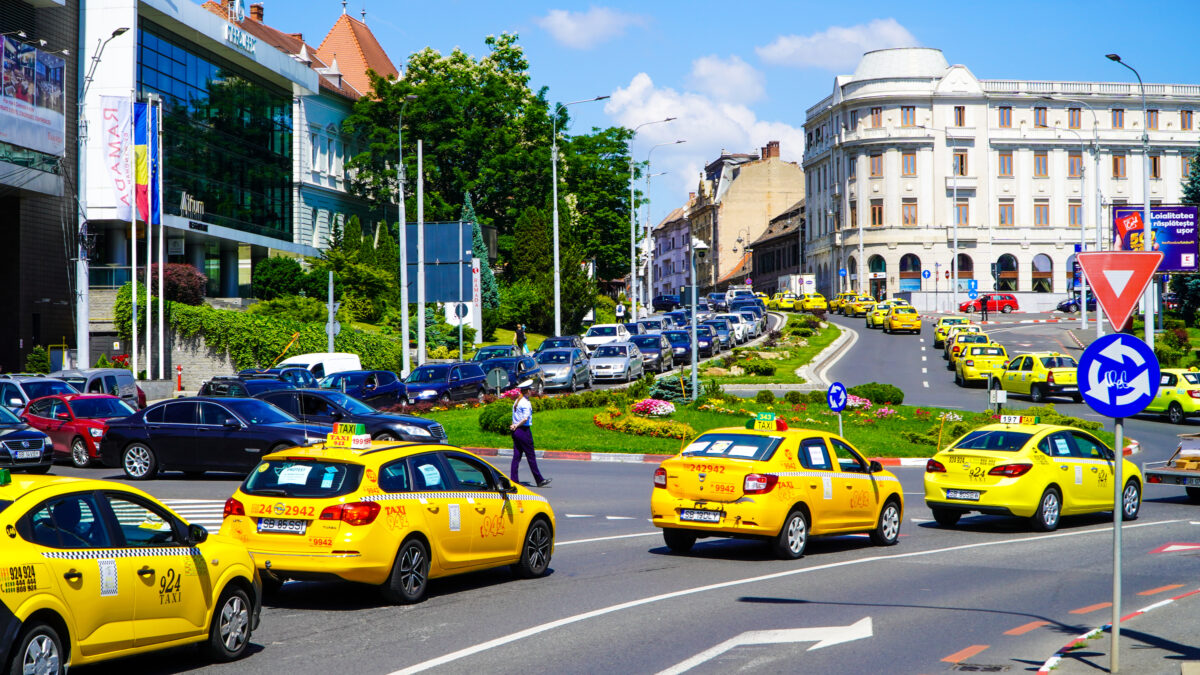 taximetriștii din sibiu protestează împotriva bolt și uber. „vrem să atragem atenția guvernului”