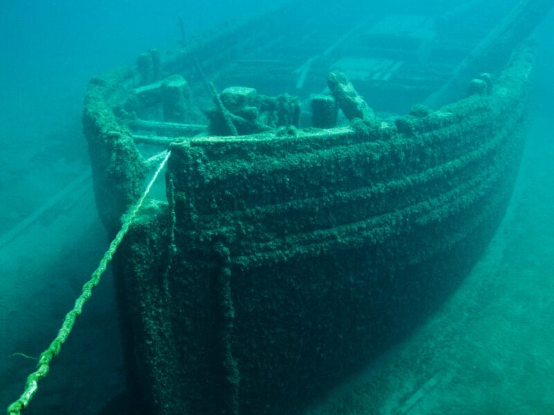 alertă în atlantic: un submarin turistic pentru explorarea titanicului a dispărut