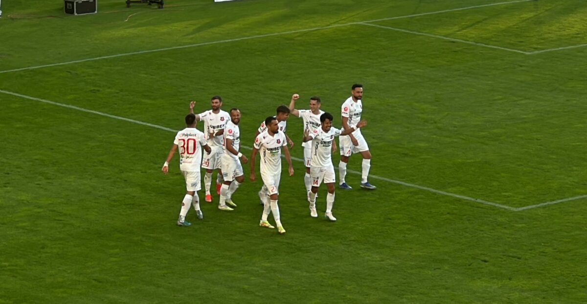 VIDEO FOTO FC Hermannstadt, victorie și joc spectaculos cu UTA Arad. Sibiul urcă pe podium