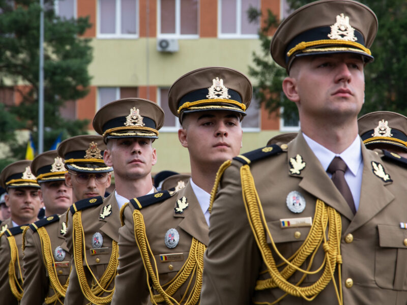 ceremonie emoționantă pentru peste 300 de absolvenți ai aft sibiu