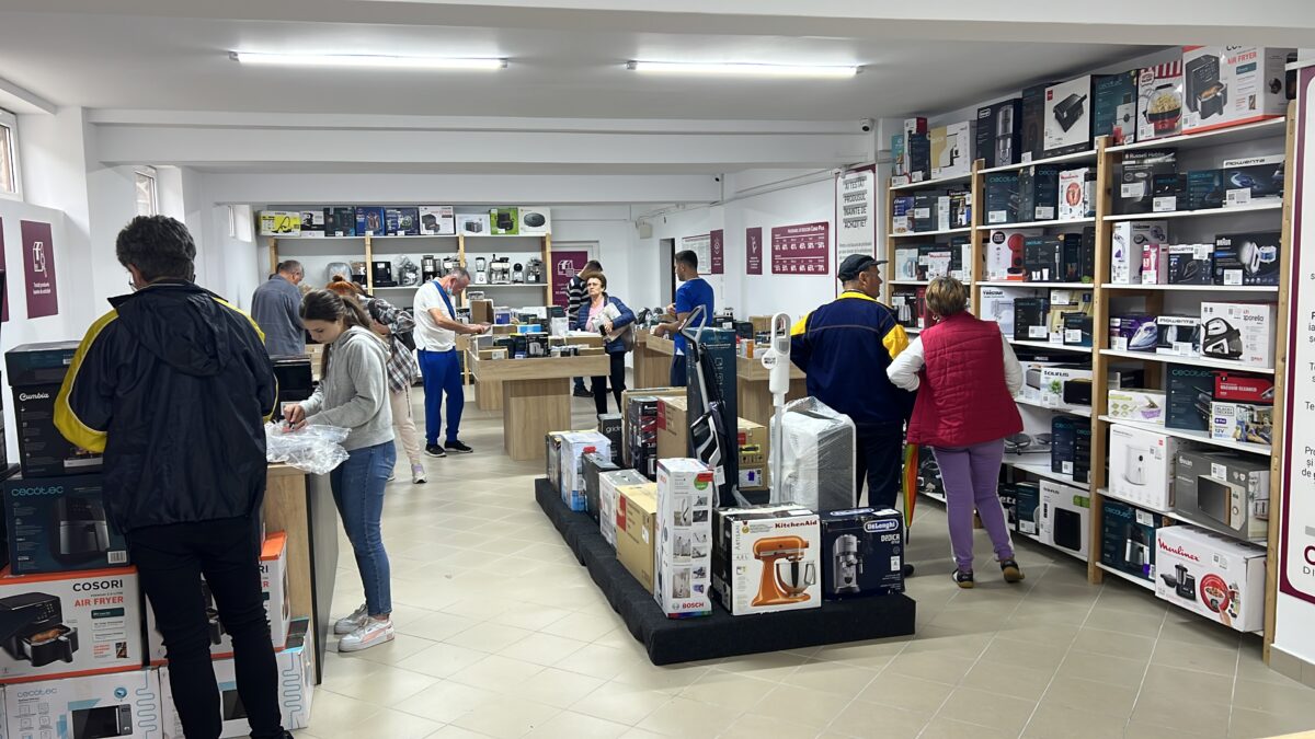 S-a deschis primul magazin cu produse de pe Amazon din Sibiu - Reduceri mari la Casa Plus Retail pe Calea Turnișorului 116