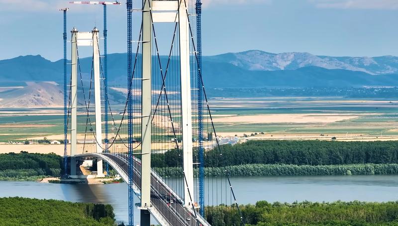 video se inaugurează cel mai lung pod suspendat din românia - noul ”golden gate” are aproape doi kilometri