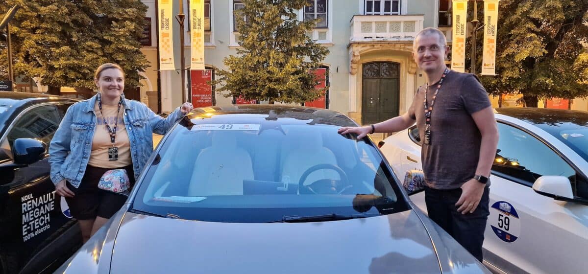 INTERVIU Dan Barna a concurat la raliu în Sibiu, cu o maşină electrică împrumutată. Soția i-a fost copilot (video, foto)