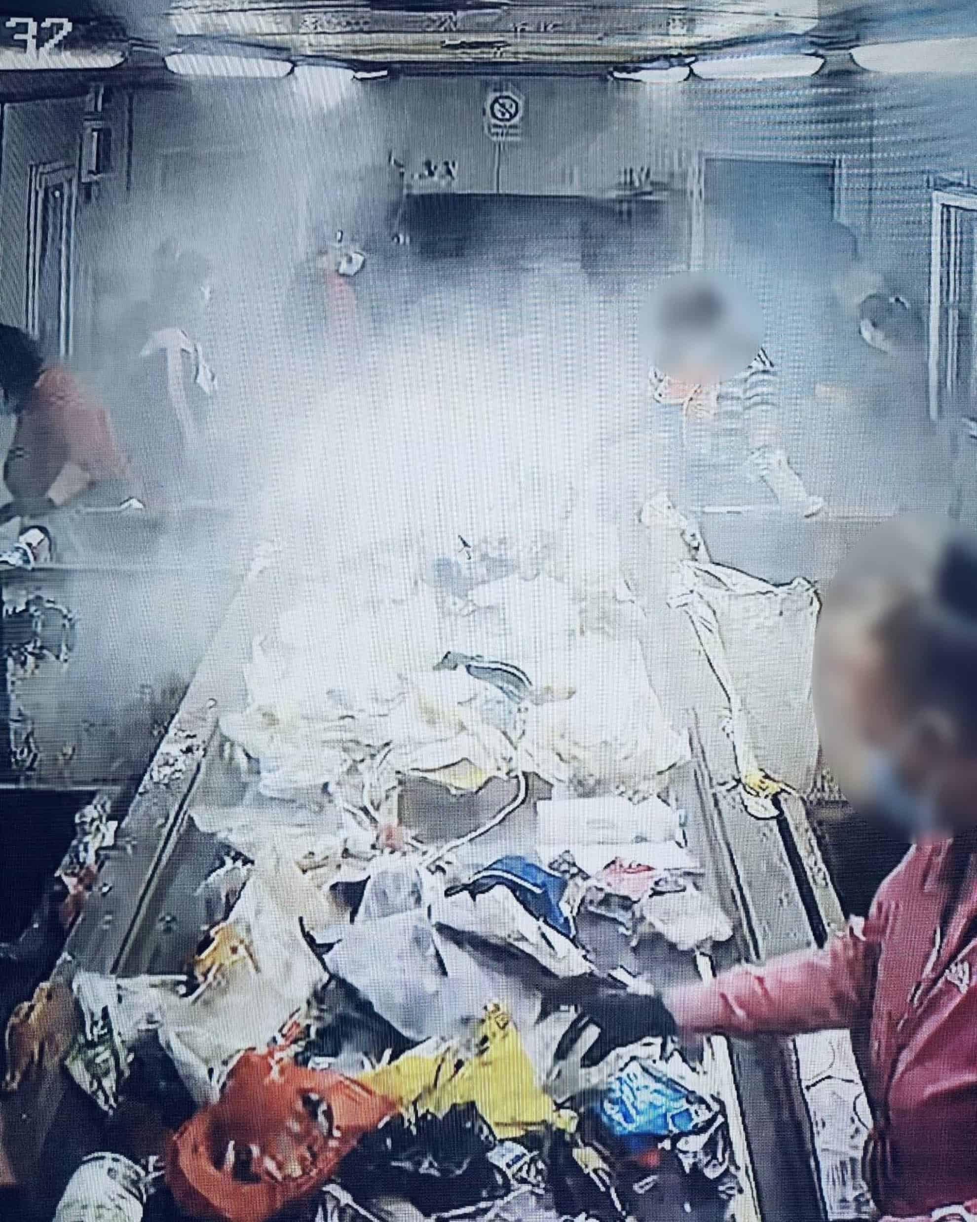 incendiu în stația de sortare de la soma: „din cauza unui acumulator aruncat în pubela galbenă”