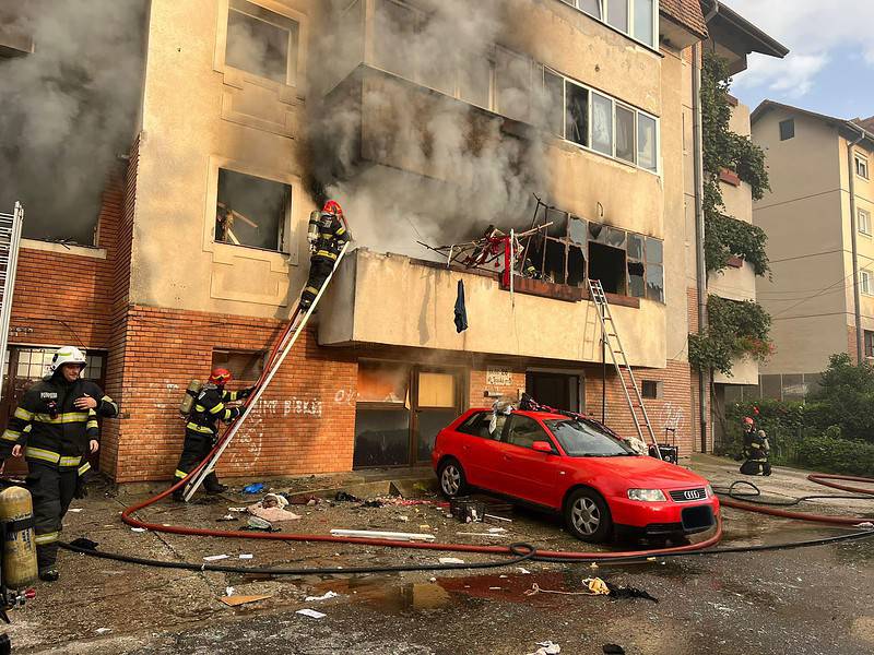 explozia din valea aurie: parchetul a preluat dosarul și a permis accesul aparținătorilor în apartamentul în care au murit doi oameni