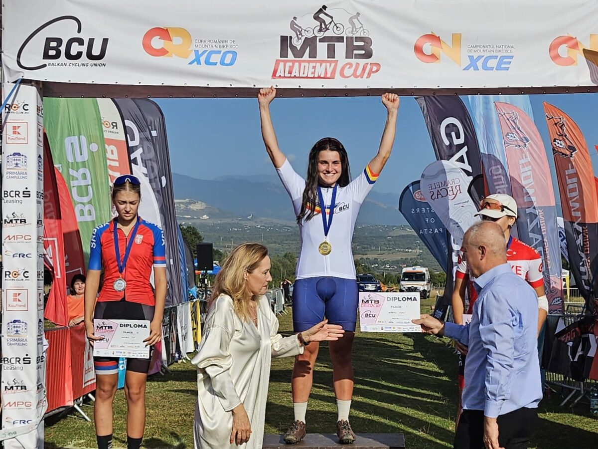 csm mediaș dă campioană și vicecampion balcanic la bike. antrenorul attila szakacs: ”sunt foarte mulțumit”