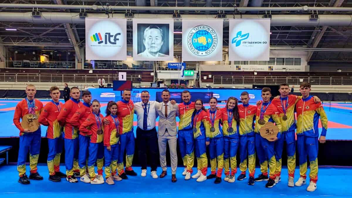 Sibienii de la Puma au făcut furori la Mondialele de Taekwon-do ITF. Au cucerit 28 de medalii