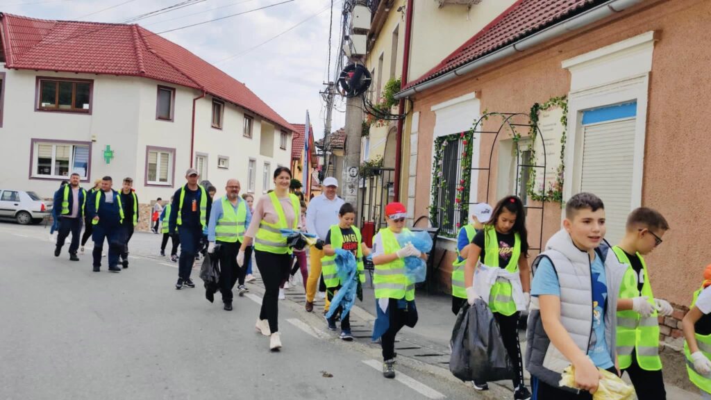 ziua muntelui sărbătorită cu o acțiune civică la sadu