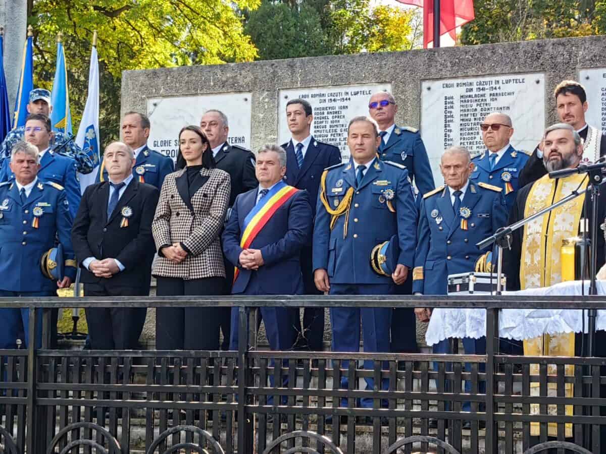 manifestări dedicate zilei armatei româniei la mediaș (foto)