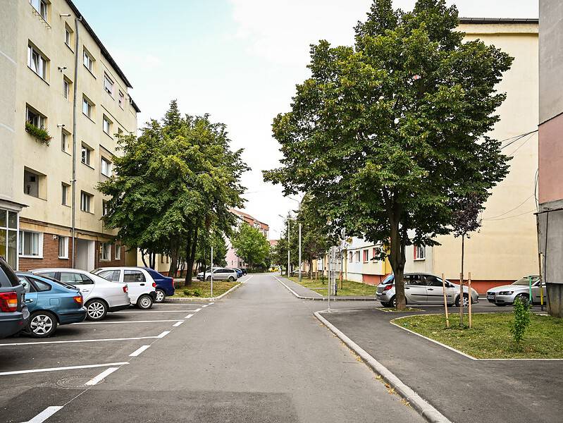primăria sibiu propune noi reguli pentru parcarea în zonele de blocuri