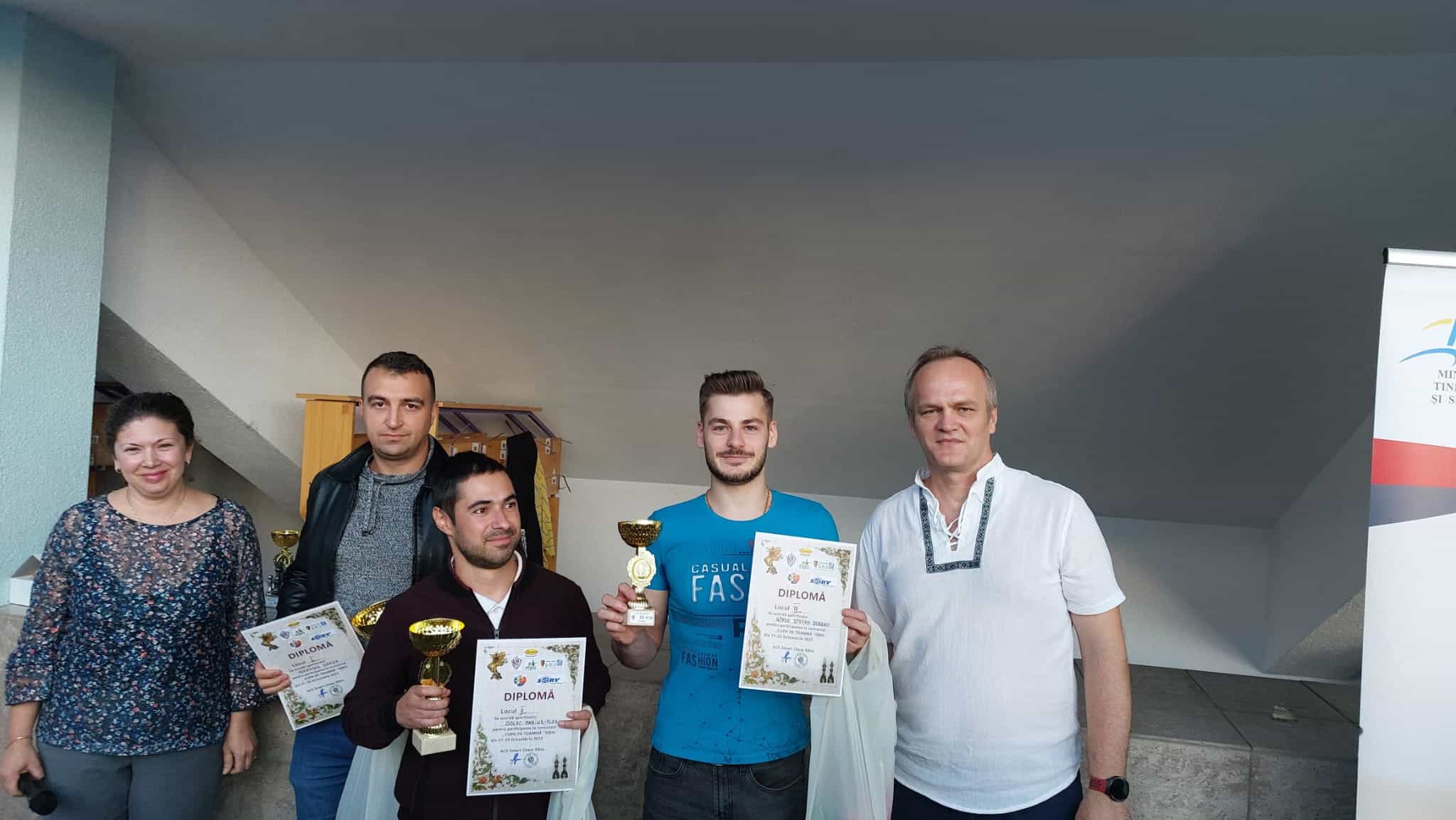 concurs de șah de anvergură la sala transilvania. rezultate bune pentru sibieni la cupa de toamnă (foto)