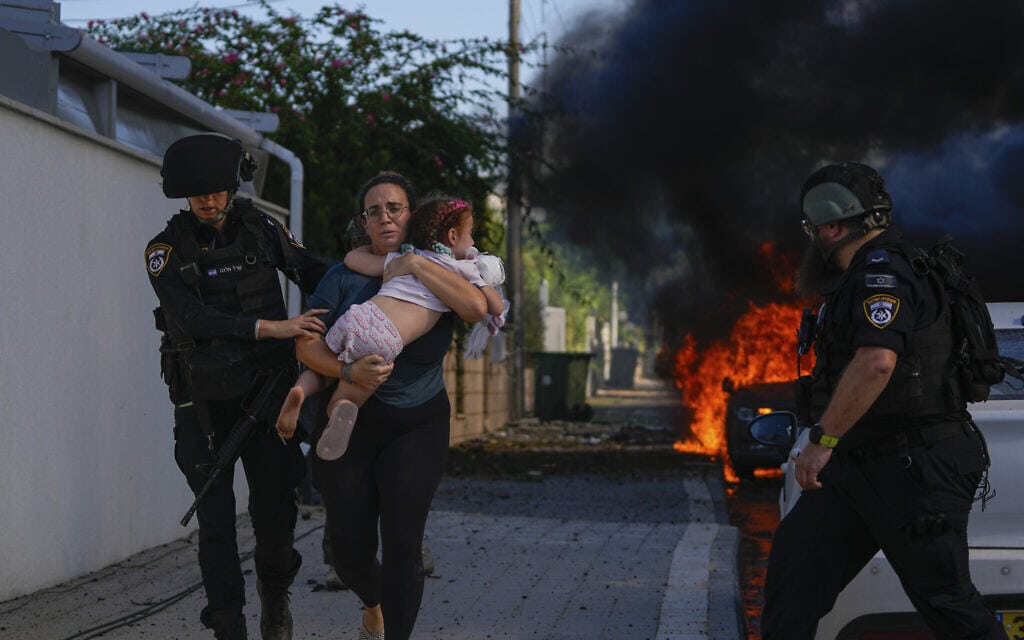 Stare de război și scene apocaliptice în Israel: Atac cu peste 5.000 de rachete, șase morți și sute de răniți (video foto)