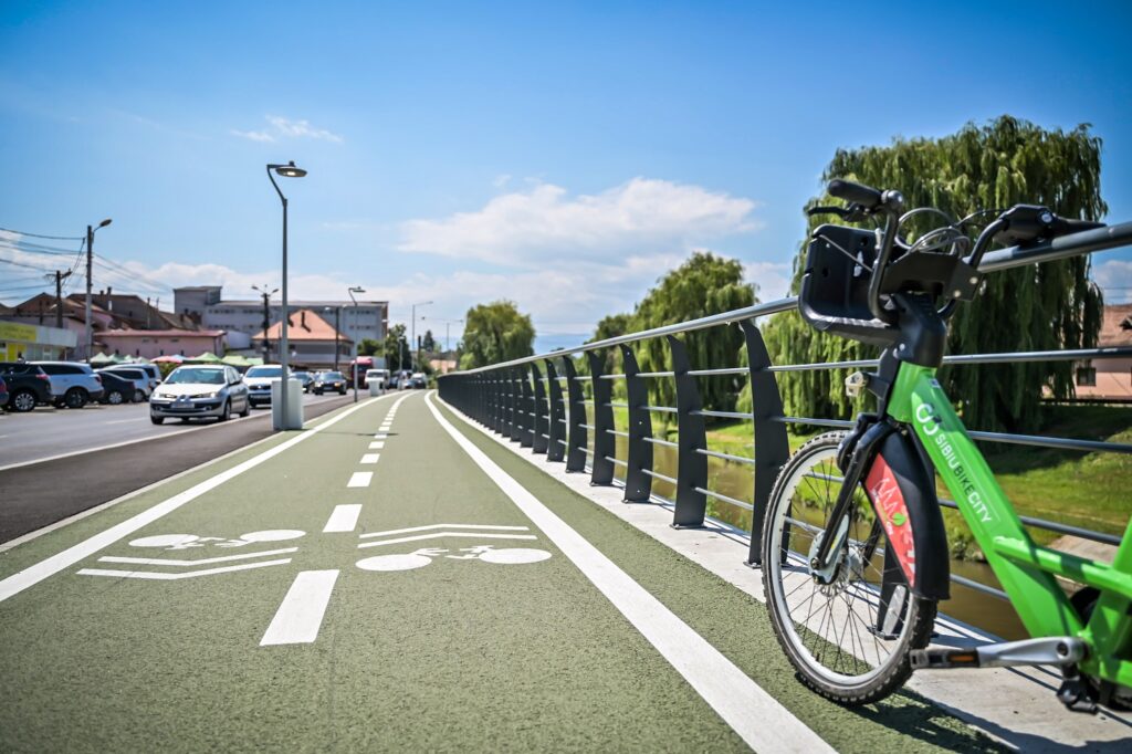 se extinde pista de biciclete de pe malurile cibinului. va avea cu peste trei kilometri în plus