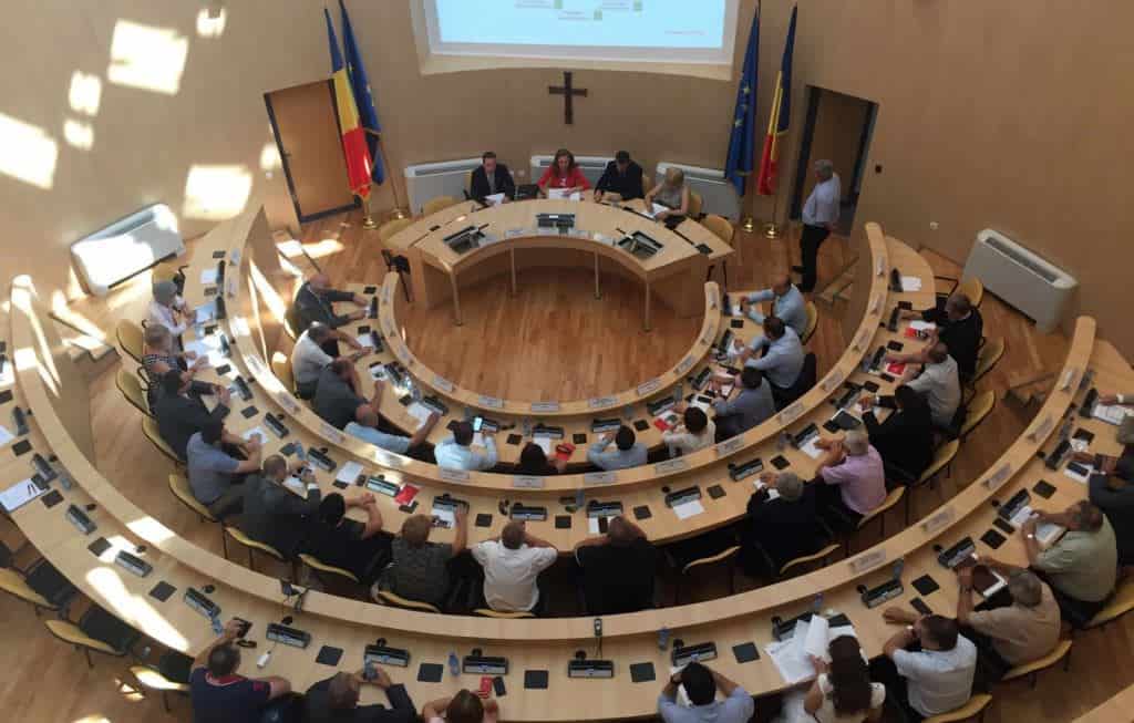 consilierii județeni cer înființarea unui centru tinerii dependenți de droguri la sibiu. daniela cîmpean: „legislația românească nu ne permite”