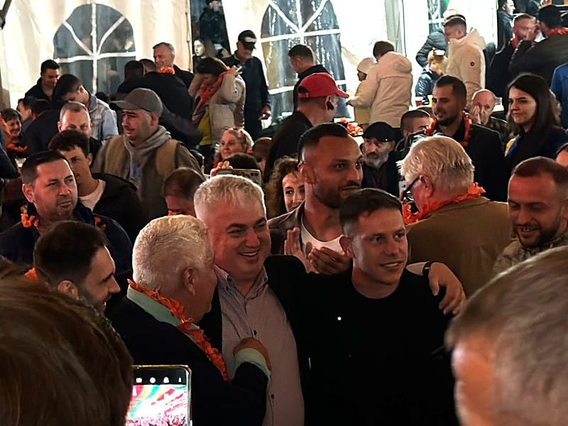 Jucătorii de la FC Hermannstadt s-au relaxat la Oktoberfest. Au fost aplaudați de toată lumea (foto video)