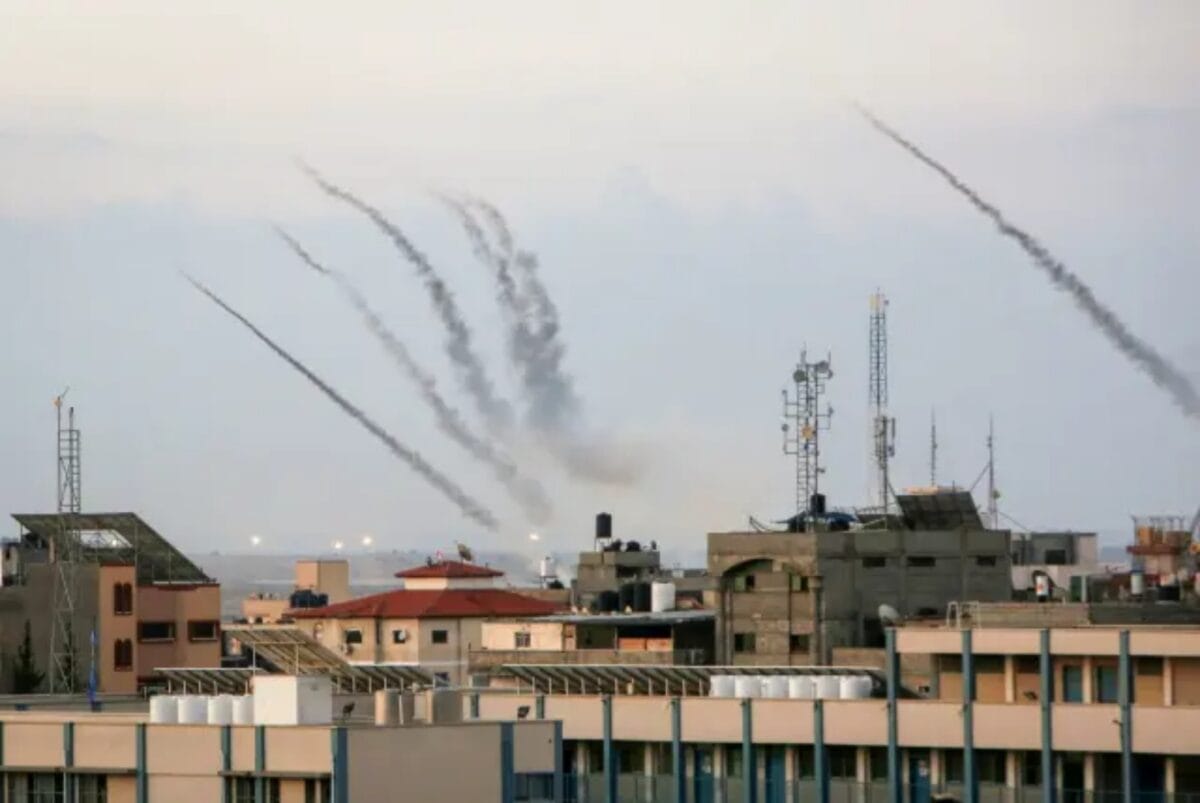 mii de rachete trase din gaza spre israel. un mort și cinci răniți