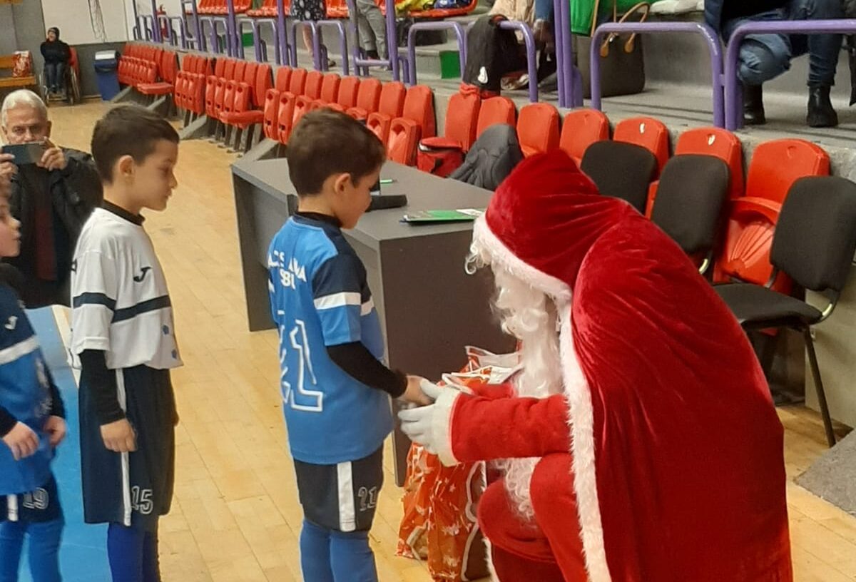 ajf sibiu a dat startul înscrierilor pentru cupa moș crăciun la fotbal în sală