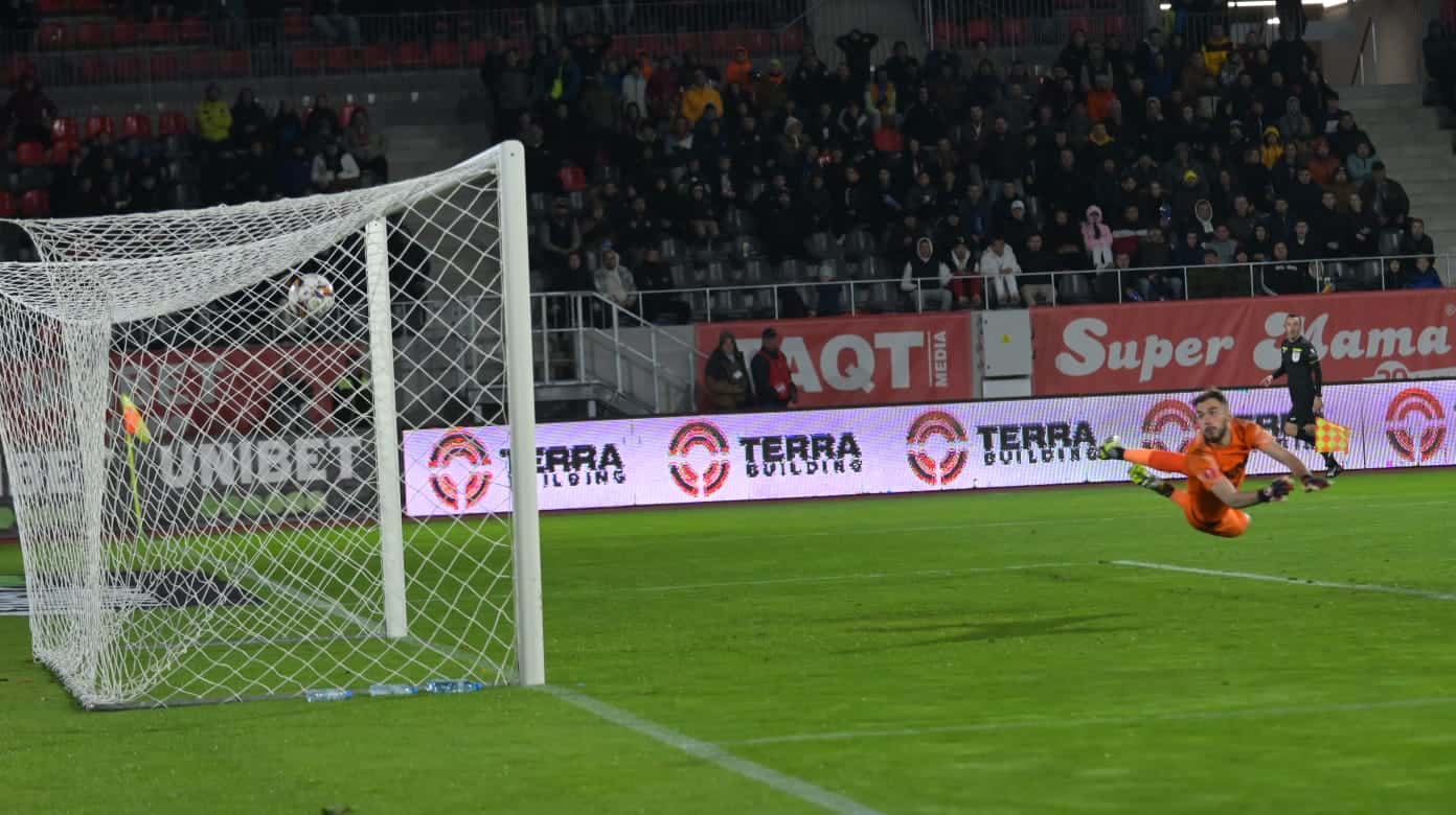 VIDEO Victorie uriașă pentru FC Hermannstadt la CFR Cluj - Sibiul termină  anul pe loc de play off