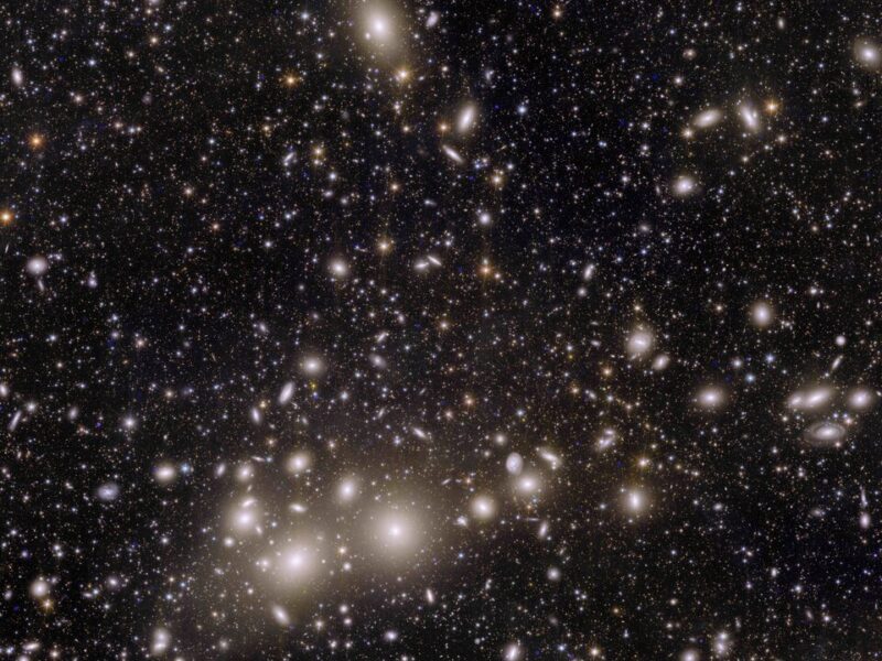 cele mai îndepărtate galaxii din univers, fotografiate de euclid (video)