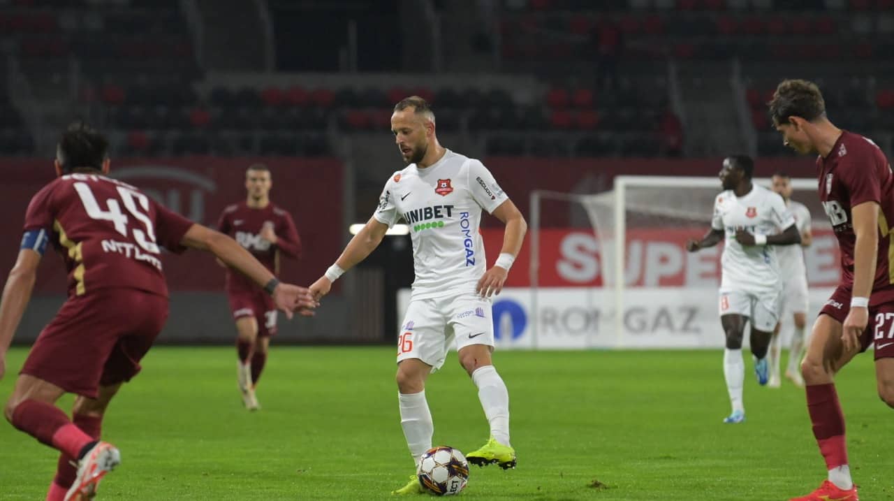 Victorie uriașă pentru Sibiu cu CFR Cluj. Gol fabulos pentru Neguț și FC Hermannstadt termină turul pe locul patru (foto video)