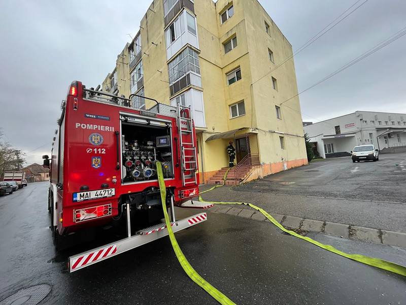 explozie într-un apartament pe strada johann sebastian bach din sibiu (foto)