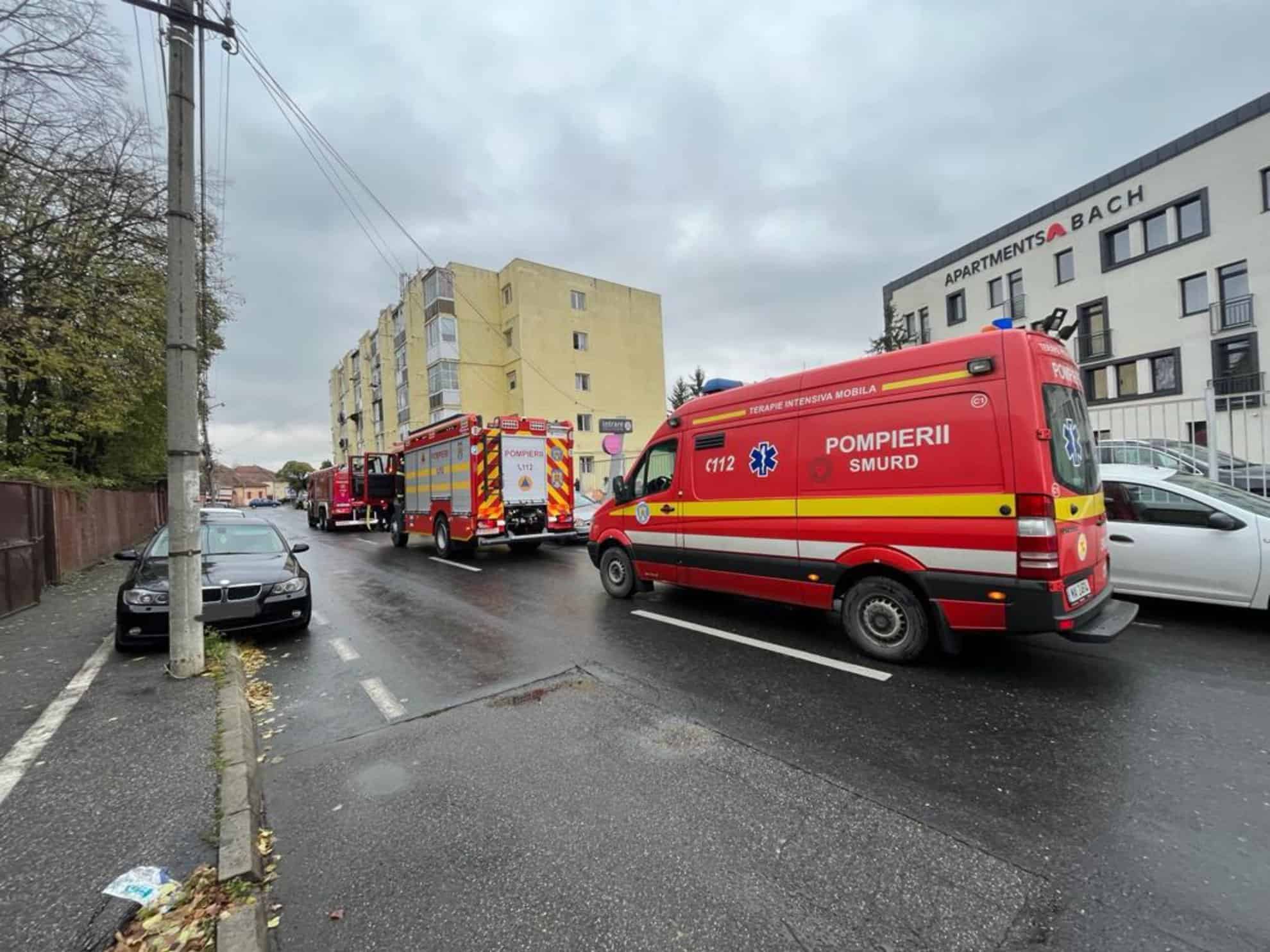 Explozie într-un apartament pe strada Johann Sebastian Bach din Sibiu (foto)