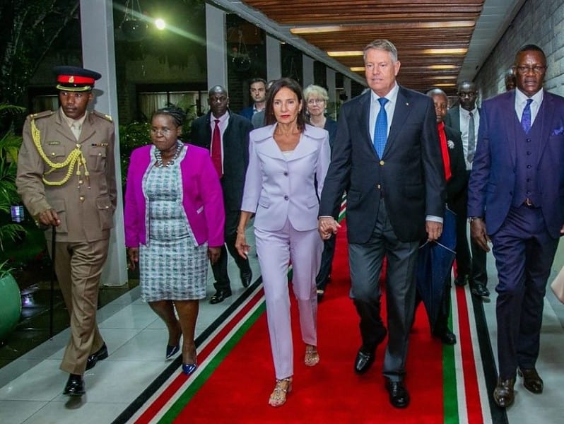 iohannis a ajuns în kenya. este prima vizită a unui preşedinte român în africa, în ultimele trei decenii