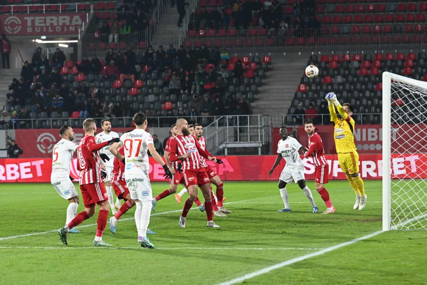 sibiul, doar remiză cu sepsi. fc hermannstadt termină anul în afara play-off-ului (foto video)