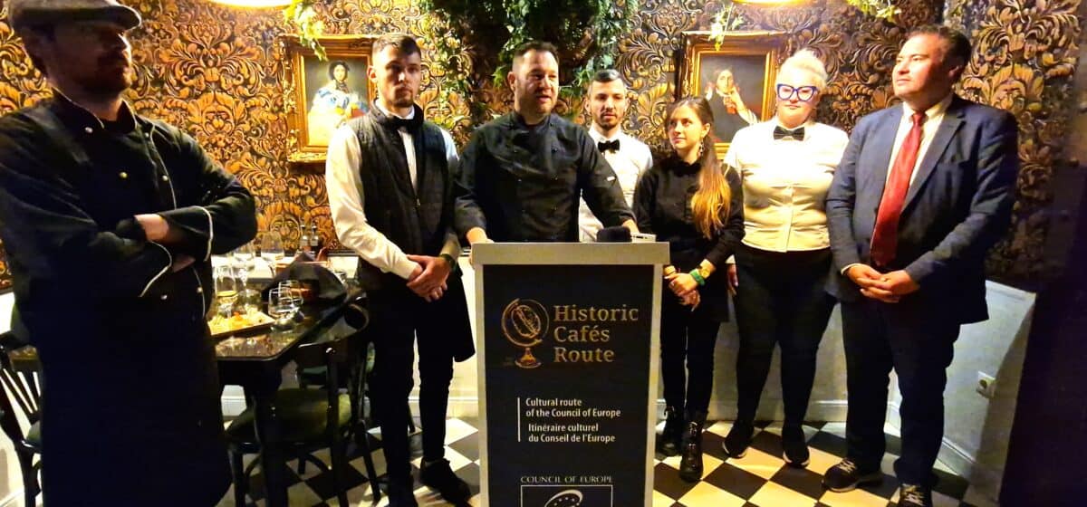 marius rafa, patronul primului local sibian din "historic cafés route”: "suntem foarte fericiţi că sibiul face parte din această rută prestigioasă!" (video)