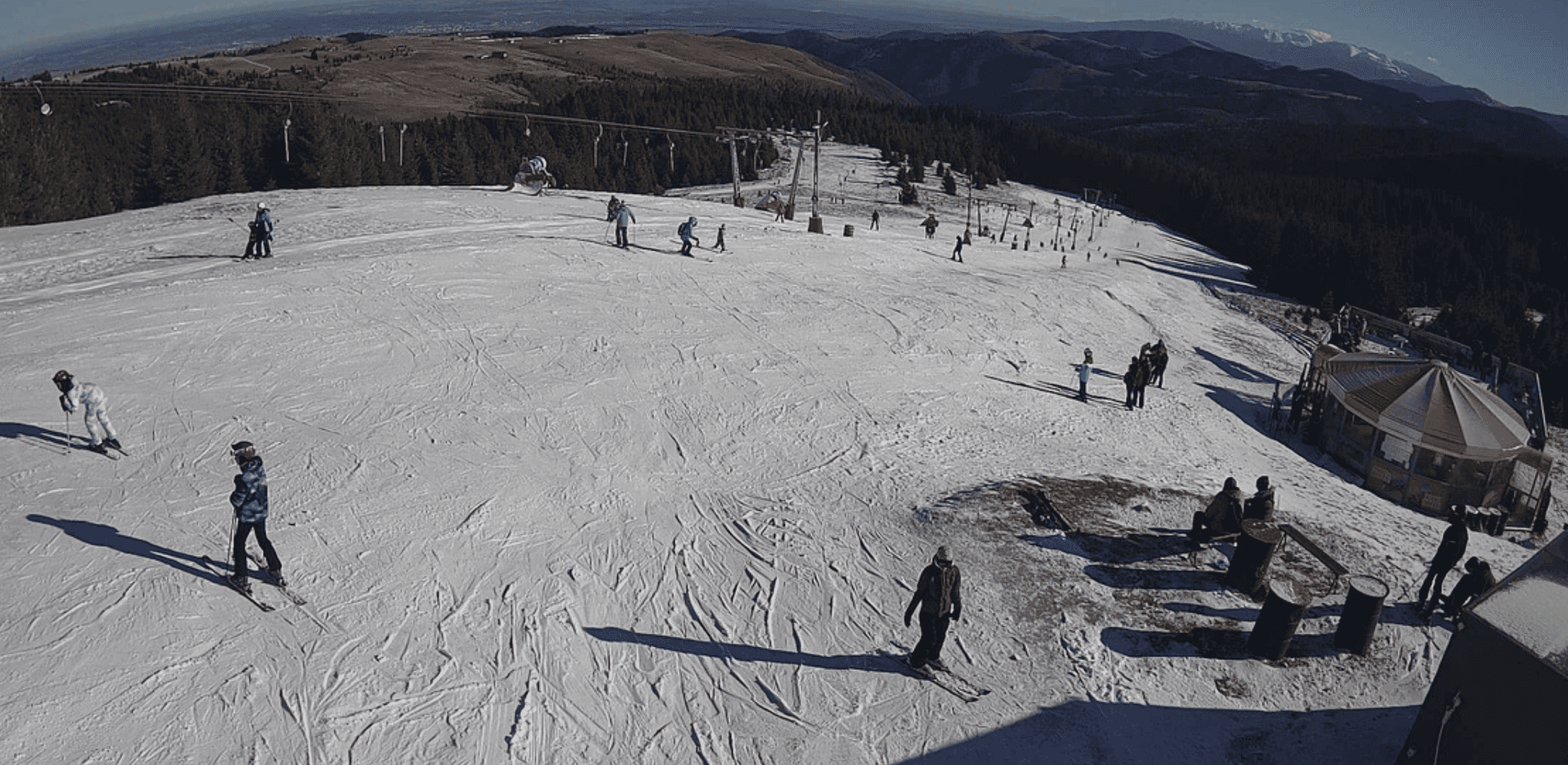 condiții excelente de schi la păltiniş, cu zăpadă artificială
