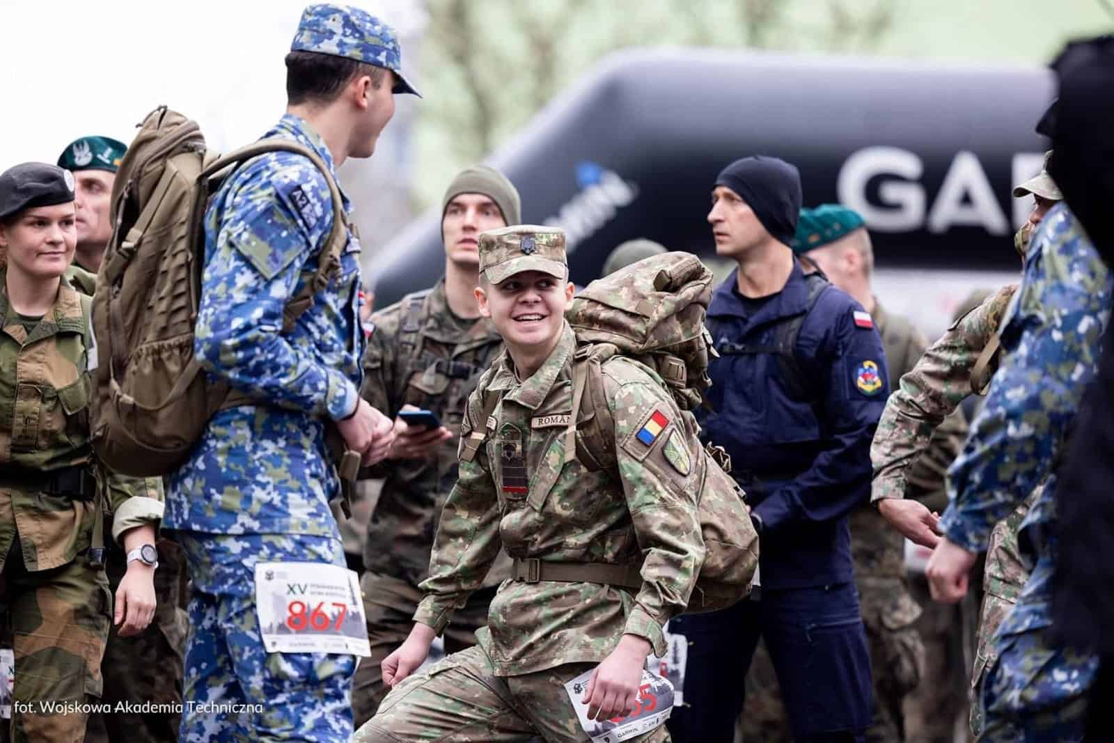 performanțe remarcabile pentru 3 studenți de la aft sibiu la semimaratonul militar din capitala poloniei (foto)