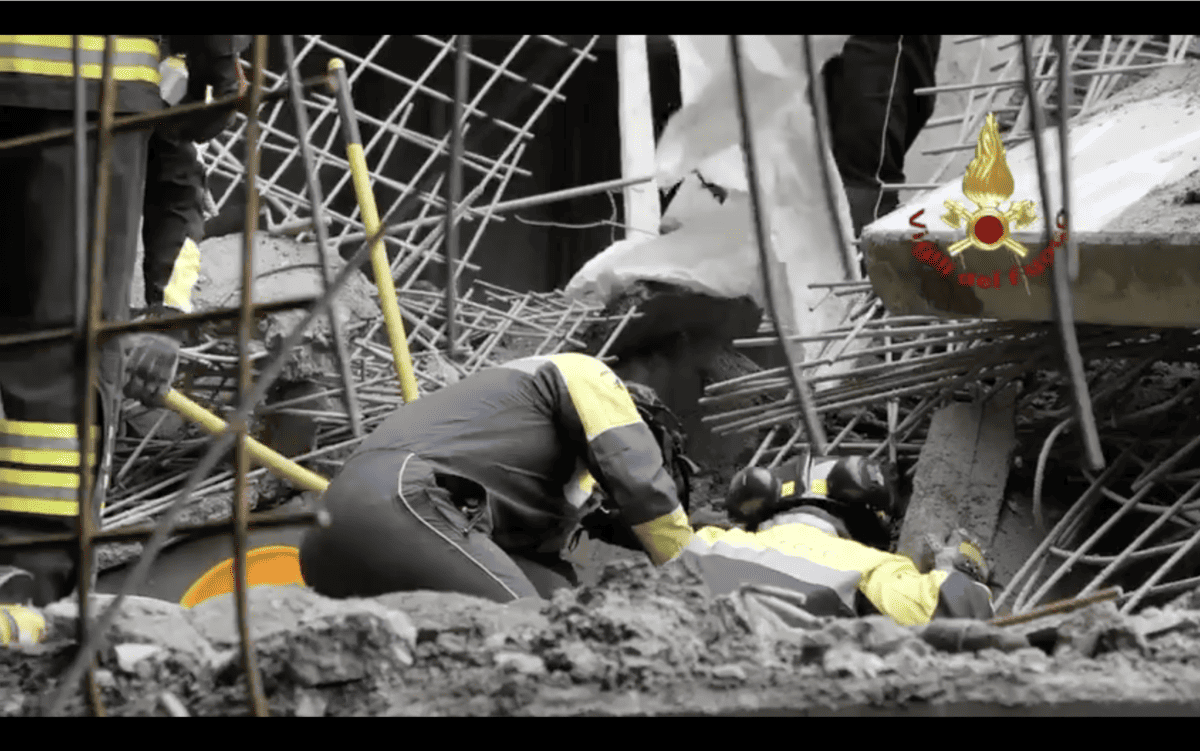 români răniți după prăbușirea unei structuri de beton pe un șantier din italia (video)