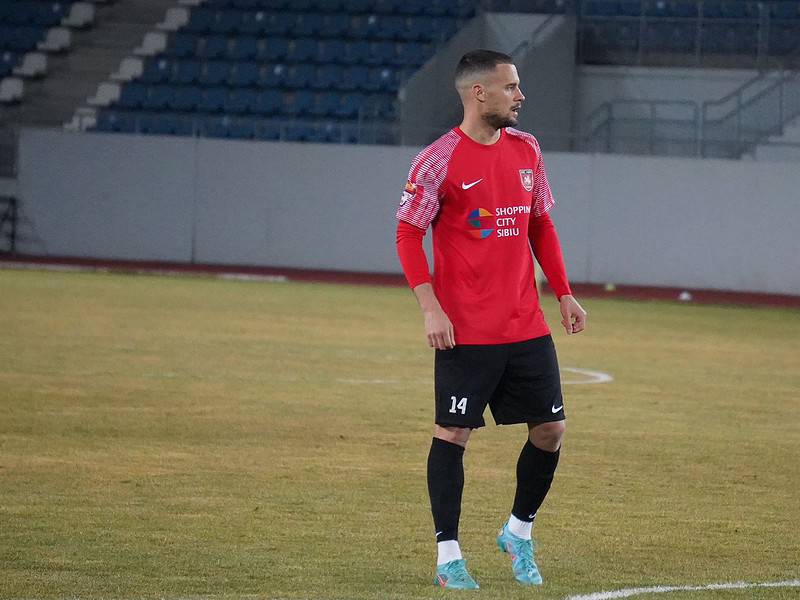 ștefan visic a marcat la debut pentru csc șelimbăr. ”vreau să răsplătesc încrederea clubului în mine”