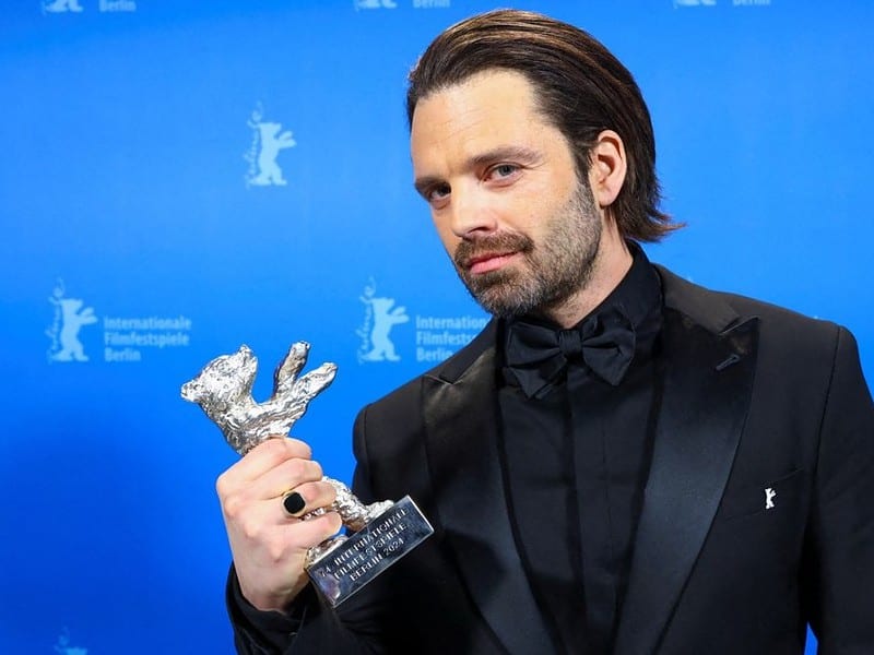 sebastian stan, actorul român ajuns celebru la hollywood, a câștigat ursul de argint la berlin: „pentru un băiețel din românia, este foarte important”