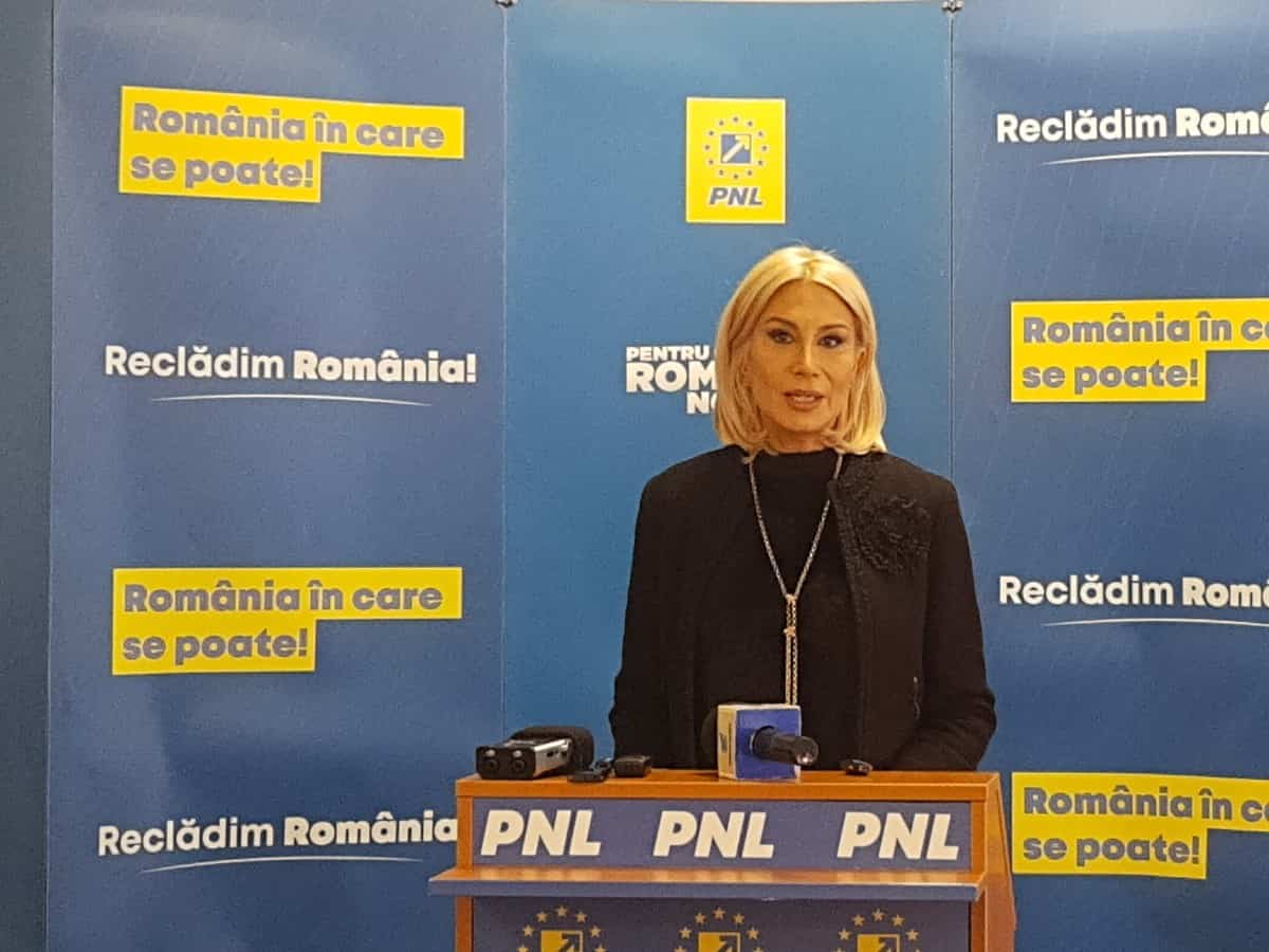 Raluca Turcan despre afirmația „votul vostru nu contează”, făcută de Daniela Cîmpean către consilierii din opoziție: „Oamenii curajoși devin ținte politice și le este speculată fiecare scăpare”