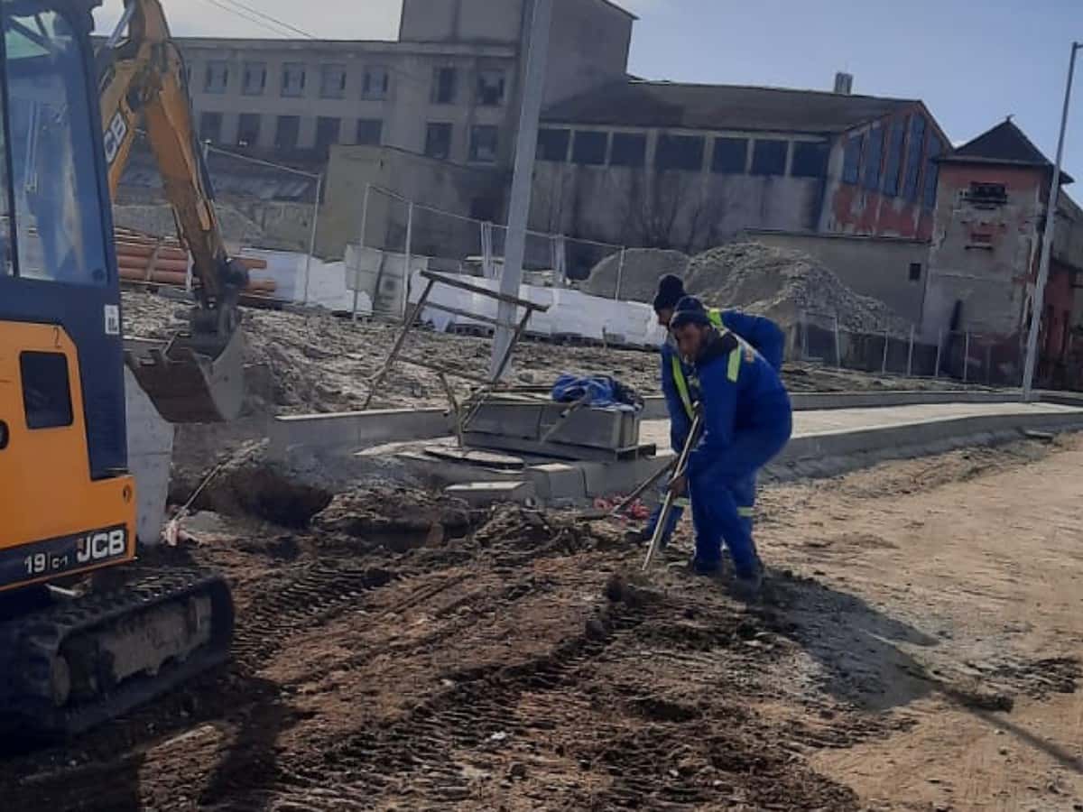 s-au reluat lucrările pe strada viitorului. când vor fi gata (foto)