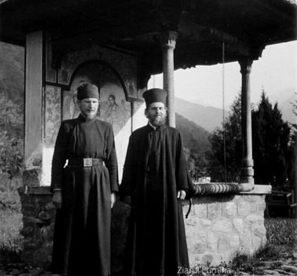 anul centenar al patriarhiei române deschide calea spre canonizarea pentru 15 duhovnici, inclusiv a părintelul cleopa