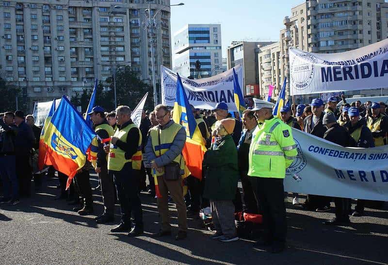 sindicaliștii din comerț protestează pentru salarii decente și condiții de muncă mai bune