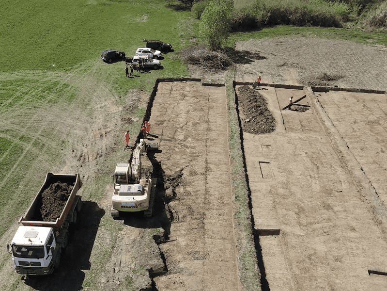 dezvăluiri arheologice pe autostrada sibiu - pitești în zona localității bârseștii de sus (video)