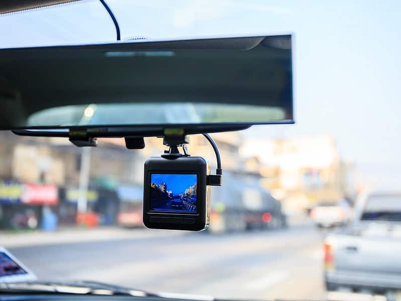 șoferii indolenți vor putea fi amendați în baza filmărilor făcute de alți participanți la trafic