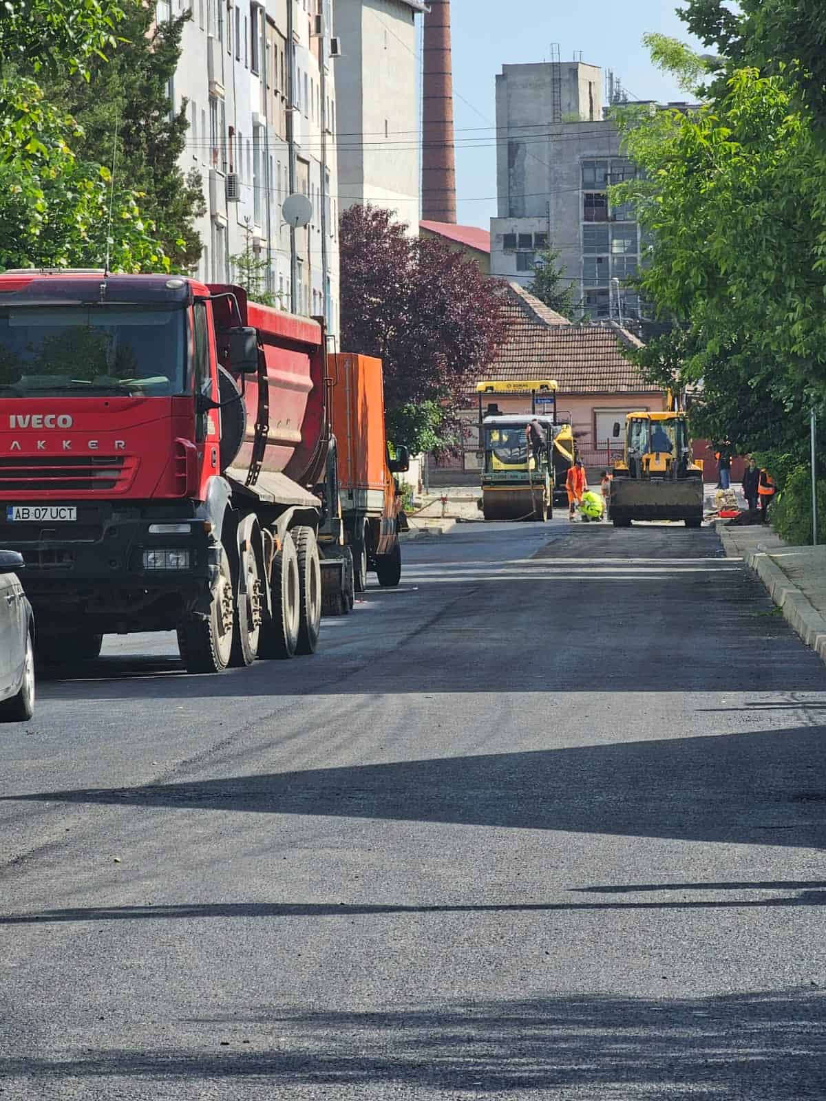 lucrări de asfaltare pe strada someșului din mediaș (foto video)