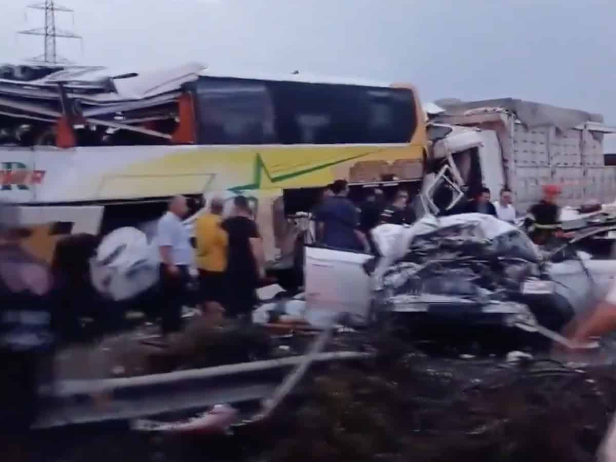 accident cu zeci de răniți și morți pe o autostradă din turcia (video)