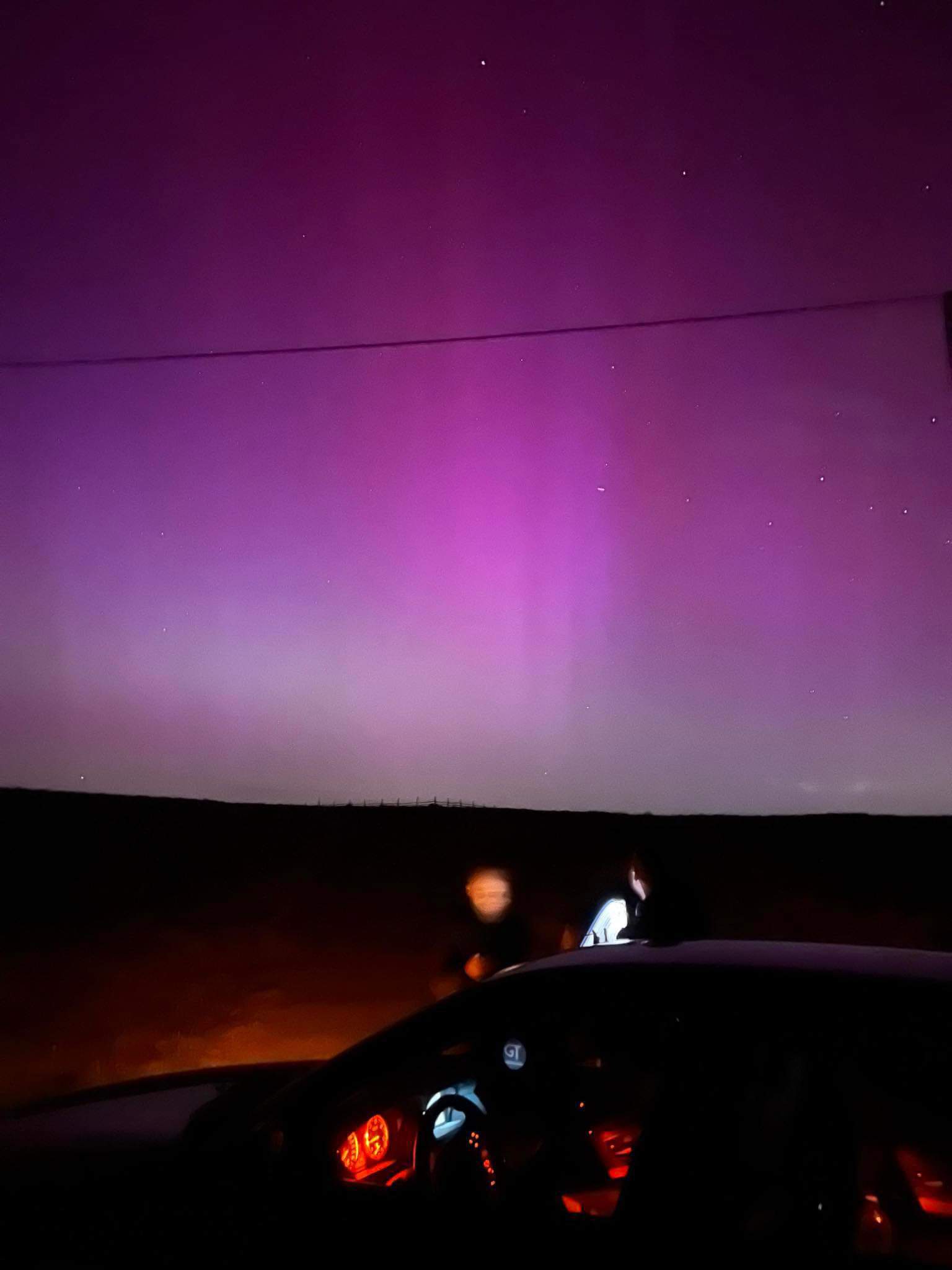 imagini inedite cu aurora boreală vizibilă din sibiu