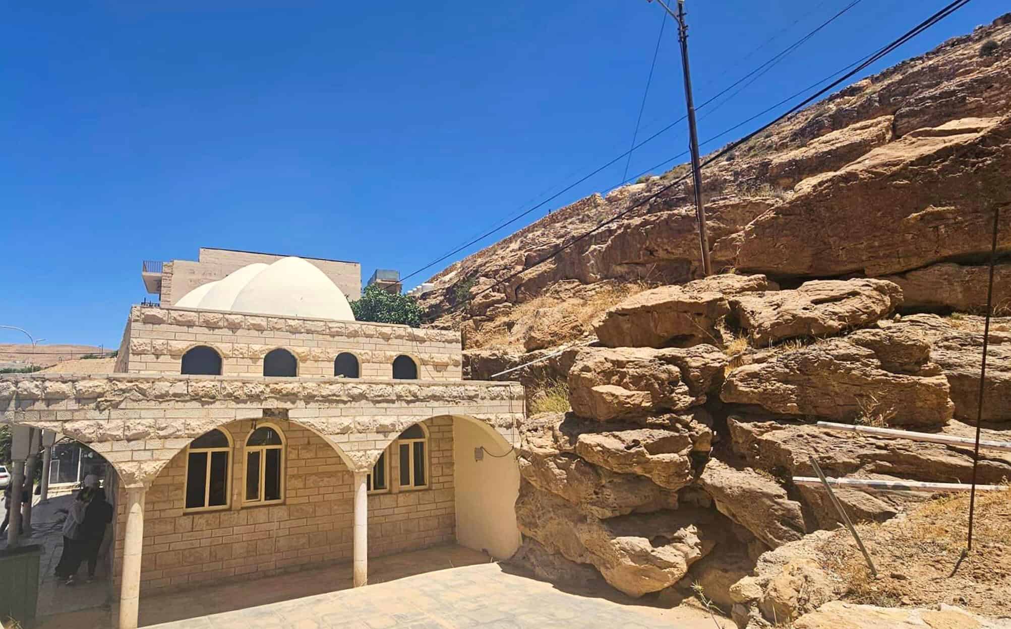jurnal de pelerin, ziua a ii-a: moise, mirajul contrastelor din iordania, securitatea strictă şi pacea locurilor biblice