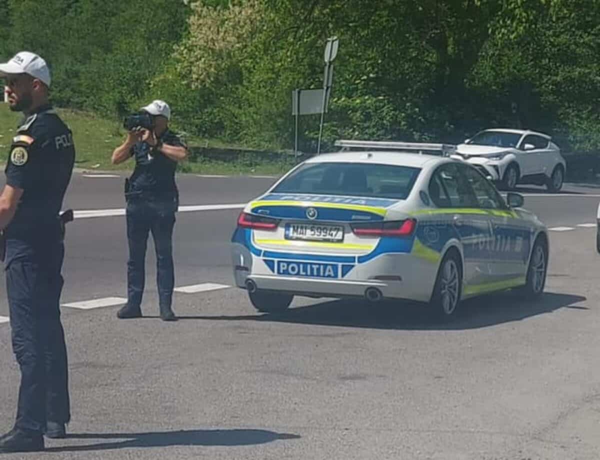 peste 30 de permise reținute în weekend de polițitii de la rutieră în județul sibiu. aproape 120 de vitezomani au fost amendați