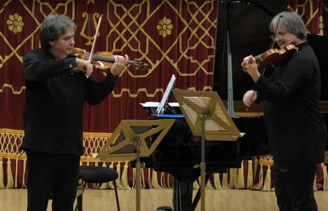 stradivarius vs. guarneri. violoniștii liviu prunaru și gabriel croitoru se vor ”duela” marți pe scena sălii thalia