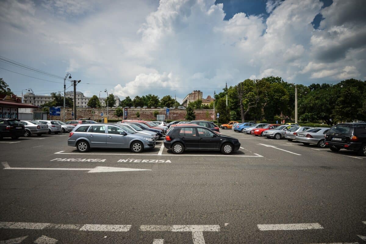 restricții de circulație și parcări închise în centrul sibiului pentru desfășurarea fits 2024