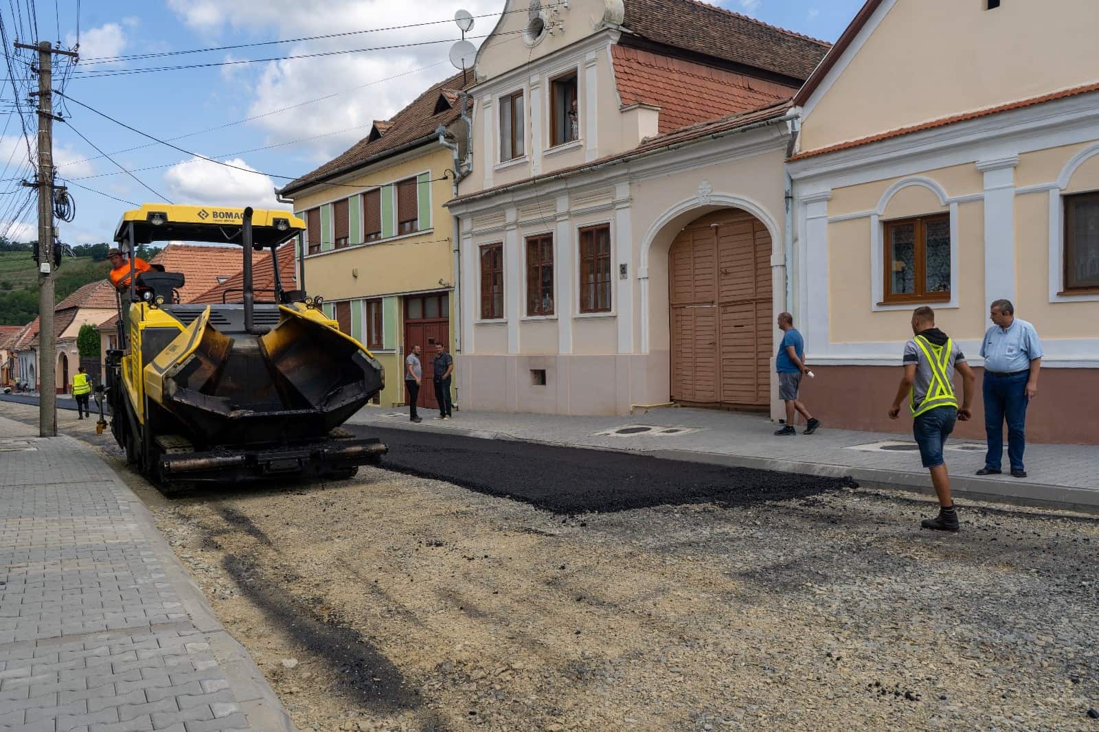 strada gheorghe doja din municipiul mediaș a fost asfaltată (foto)